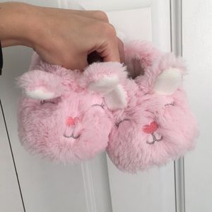 Pink fluffy bunny slippers size 5-6(small)